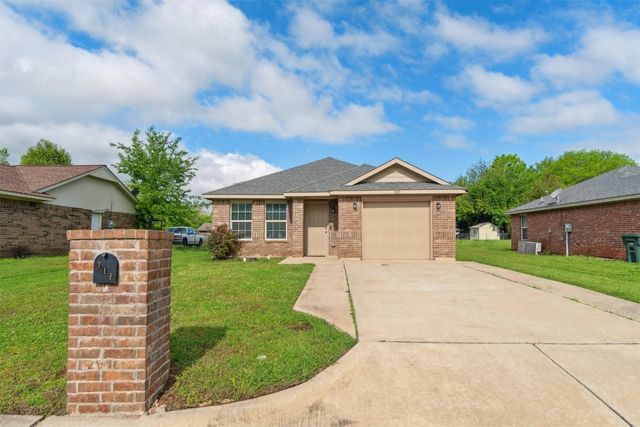 717 S Geronimo Lane, Pauls Valley, OK 73075