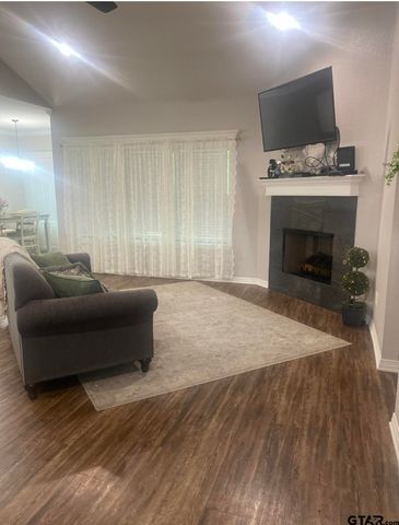 520 Cornerstone rd, Lindale, TX 75771