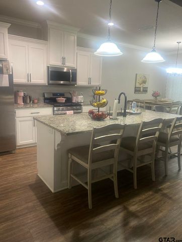520 Cornerstone rd, Lindale, TX 75771
