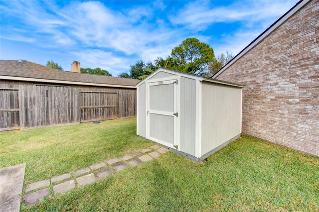 11922 River Meadow Lane, Meadows Place, TX 77477