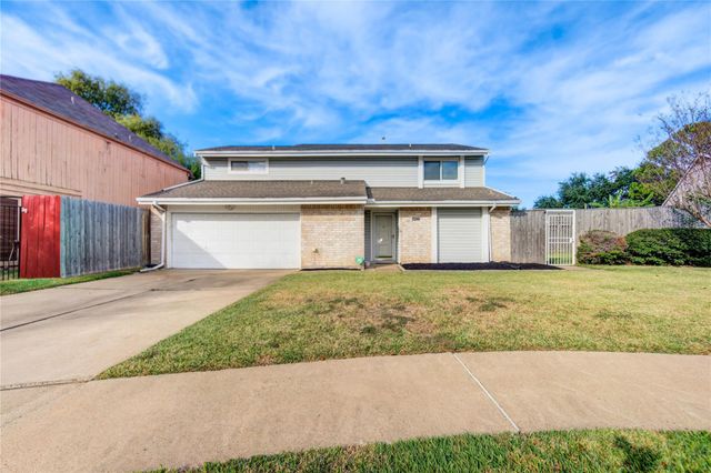 11922 River Meadow Lane, Meadows Place, TX 77477