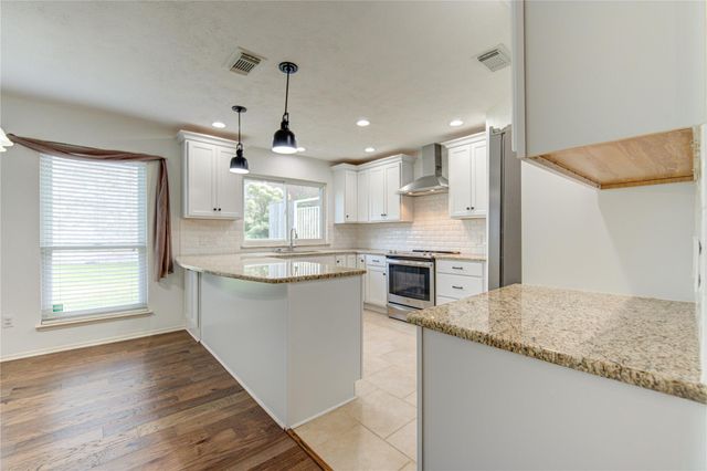 11922 River Meadow Lane, Meadows Place, TX 77477