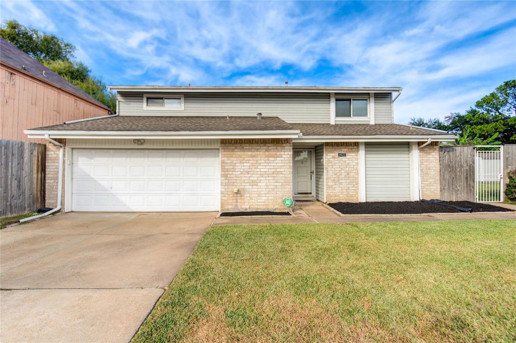 11922 River Meadow Lane, Meadows Place, TX 77477