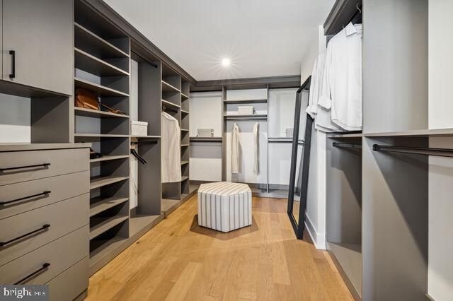 453 EXCHANGE AVENUE, Gaithersburg, MD 20878