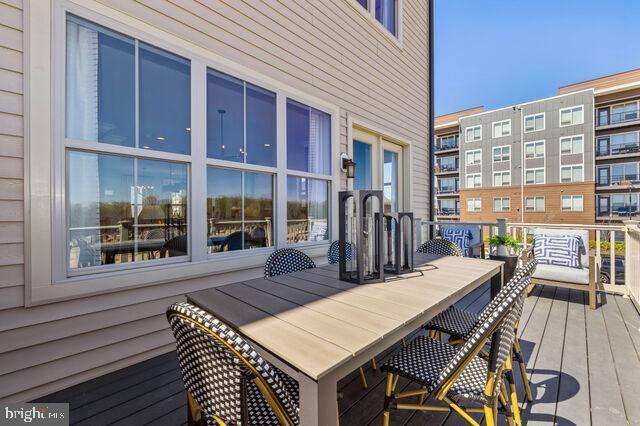 453 EXCHANGE AVENUE, Gaithersburg, MD 20878