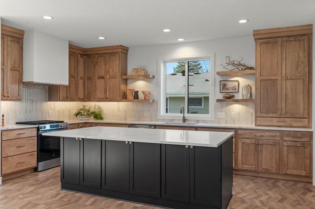 6225 W 37th Street, Saint Louis Park, MN 55416