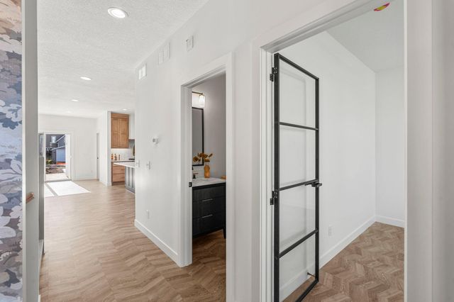 6225 W 37th Street, Saint Louis Park, MN 55416