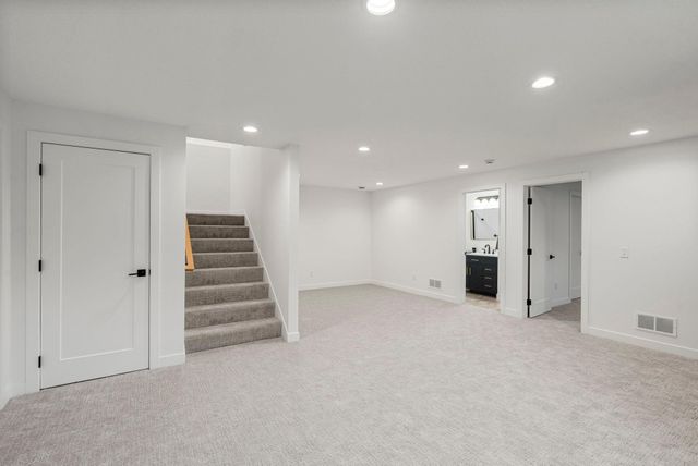 6225 W 37th Street, Saint Louis Park, MN 55416