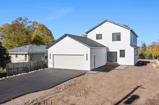 6225 W 37th Street, Saint Louis Park, MN 55416