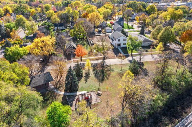 6225 W 37th Street, Saint Louis Park, MN 55416