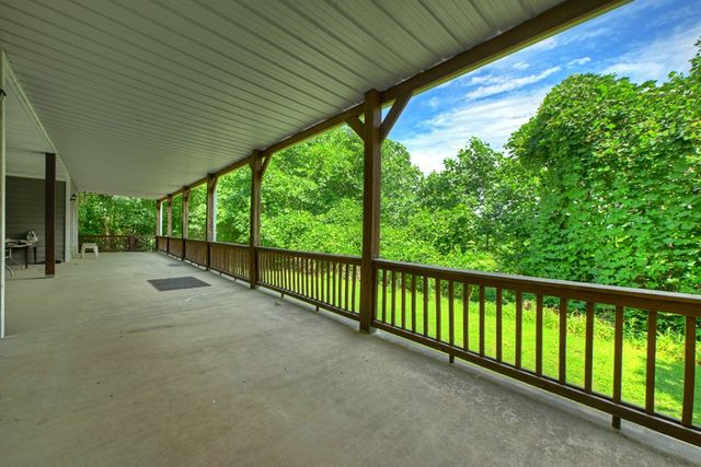 1207 Bullen Gap Road, Blue Ridge, GA 30513