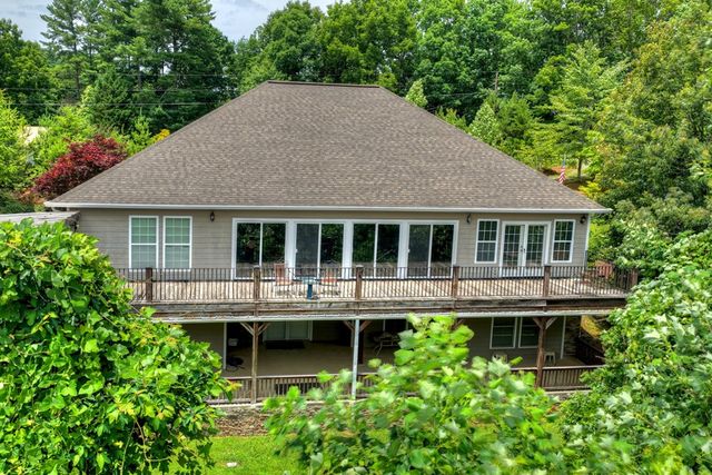1207 Bullen Gap Road, Blue Ridge, GA 30513