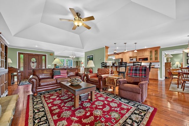 1207 Bullen Gap Road, Blue Ridge, GA 30513