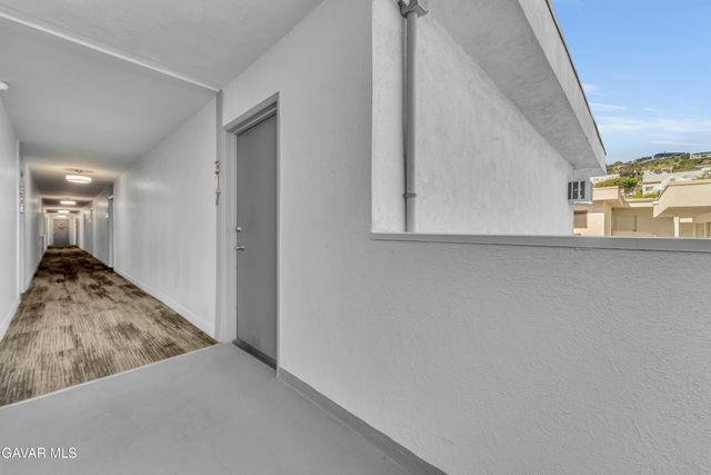 960 Larrabee Street 317, West Hollywood, CA 90069