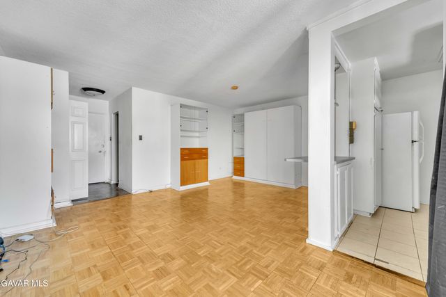 960 Larrabee Street 317, West Hollywood, CA 90069