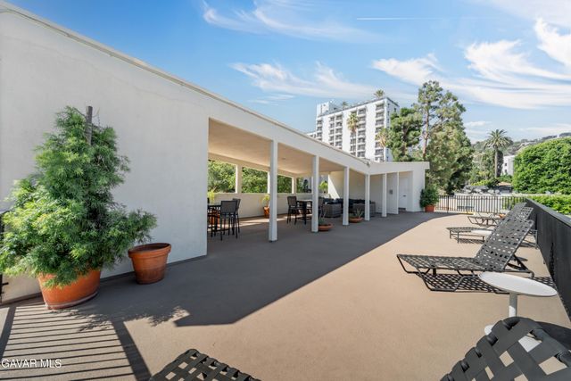 960 Larrabee Street 317, West Hollywood, CA 90069