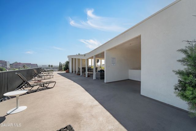 960 Larrabee Street 317, West Hollywood, CA 90069