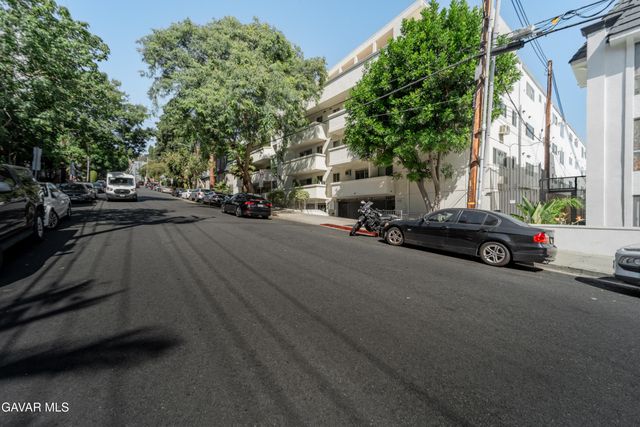 960 Larrabee Street 317, West Hollywood, CA 90069