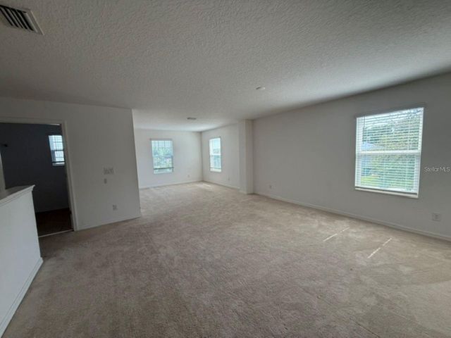 9704 EARLY LOOP, Groveland, FL 34736