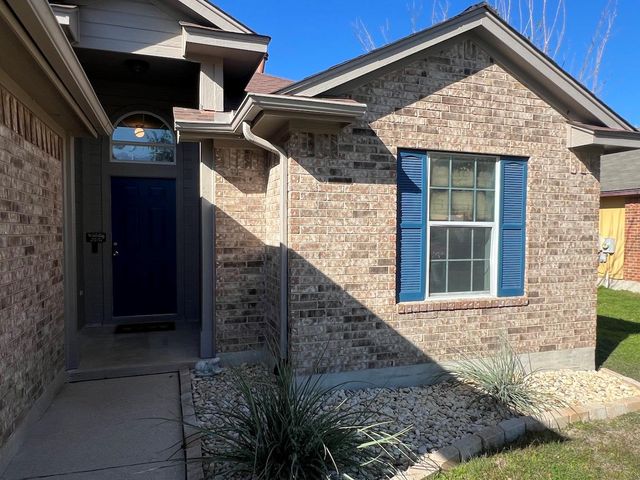 223 Dana DR, Hutto, TX 78634