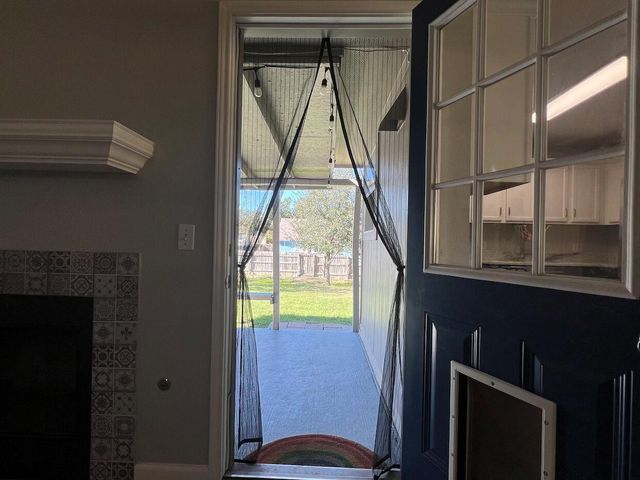 223 Dana DR, Hutto, TX 78634