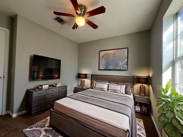 223 Dana DR, Hutto, TX 78634