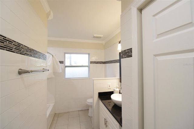 10907 SW 24TH AVENUE, Gainesville, FL 32607