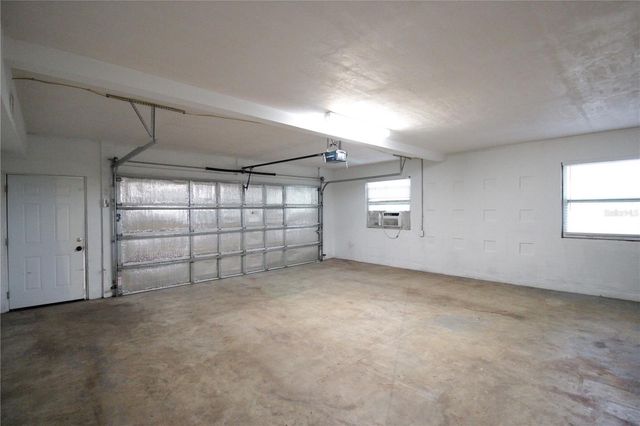 10907 SW 24TH AVENUE, Gainesville, FL 32607