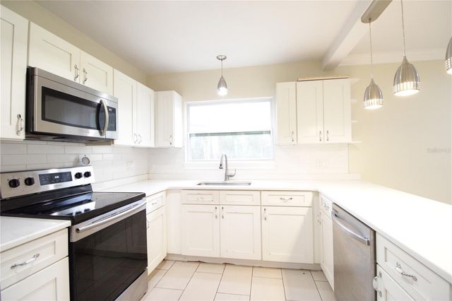 10907 SW 24TH AVENUE, Gainesville, FL 32607