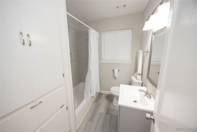 2058 Woodley Road, Montgomery, AL 36111