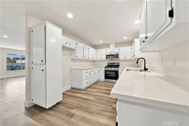 41870 B street, Murrieta, CA 92562