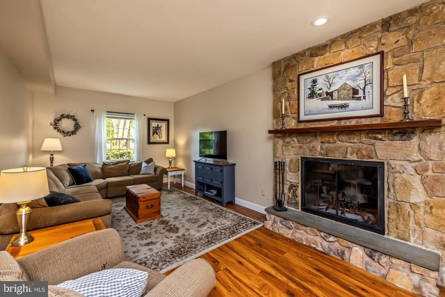 615 MEADOW DR, West Chester, PA 19380