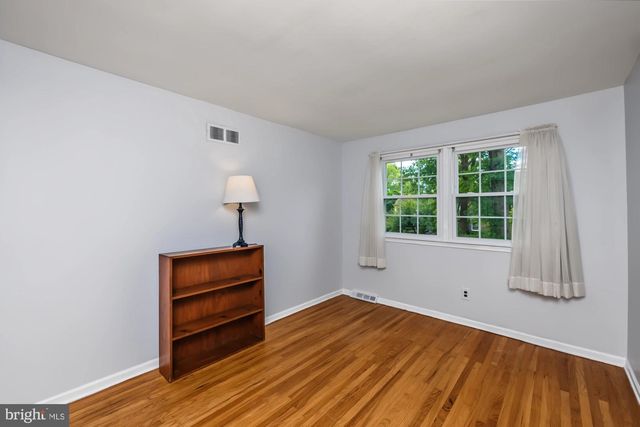 615 MEADOW DR, West Chester, PA 19380