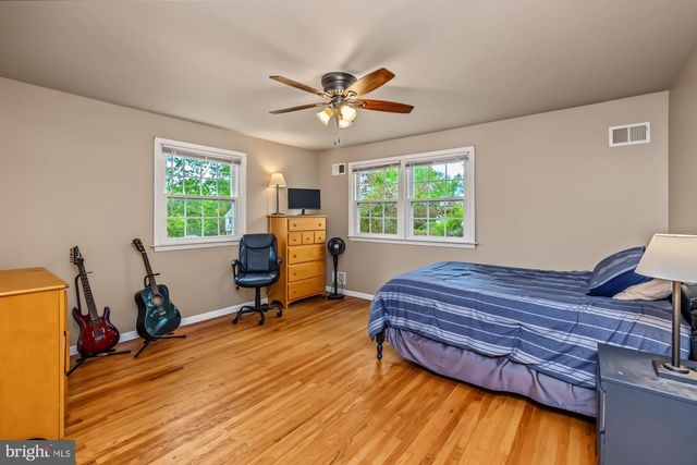 615 MEADOW DR, West Chester, PA 19380