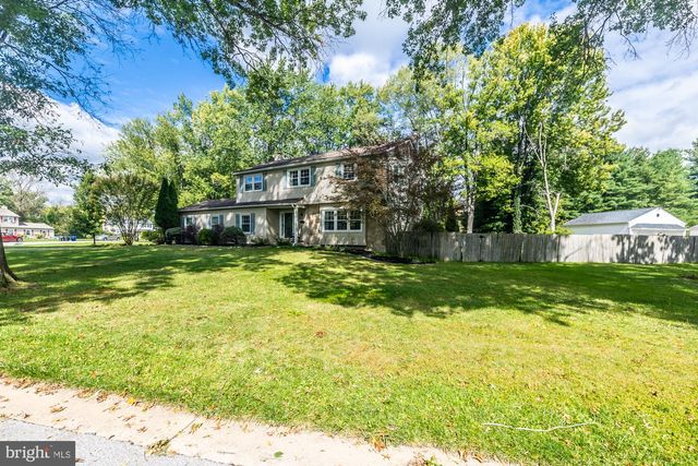 615 MEADOW DR, West Chester, PA 19380