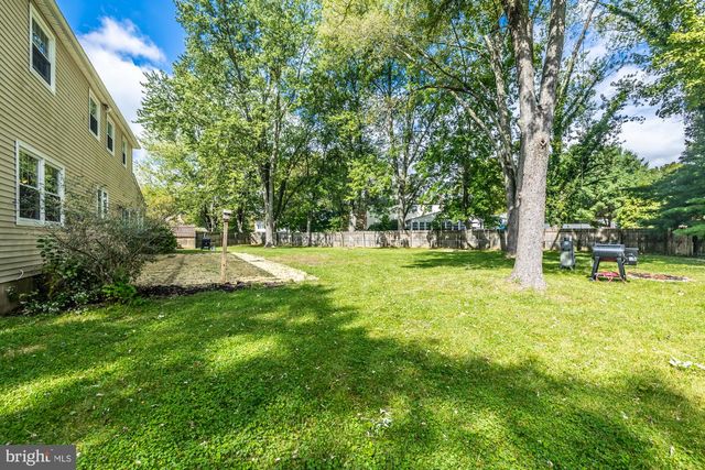 615 MEADOW DR, West Chester, PA 19380