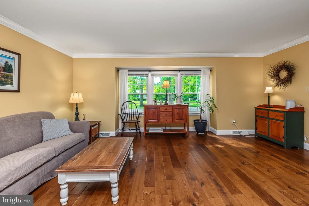 615 MEADOW DR, West Chester, PA 19380 — photo 3