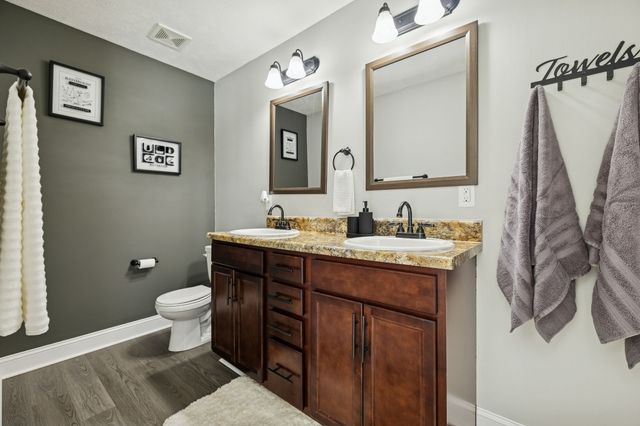 848 Shelton Cir, Clarksville, TN 37042