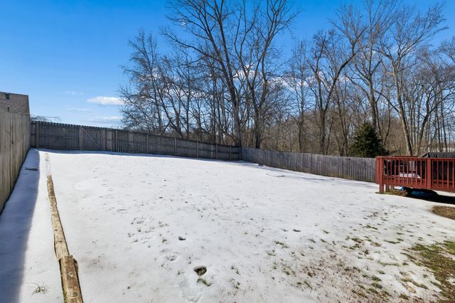 848 Shelton Cir, Clarksville, TN 37042