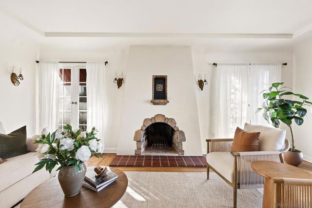 4209 Alder Dr, San Diego, CA 92116