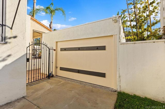 4209 Alder Dr, San Diego, CA 92116