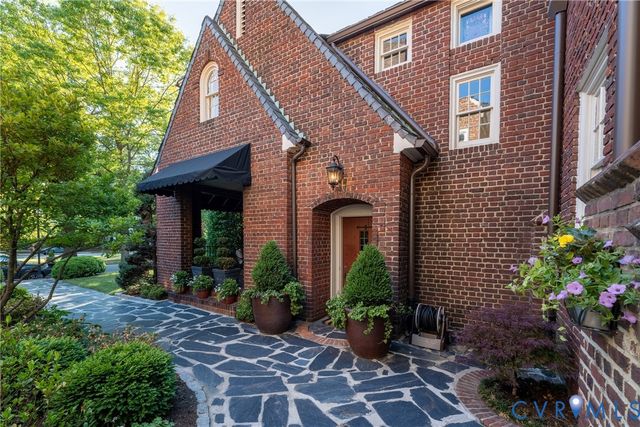 3206 Monument Ave, Richmond, VA 23221