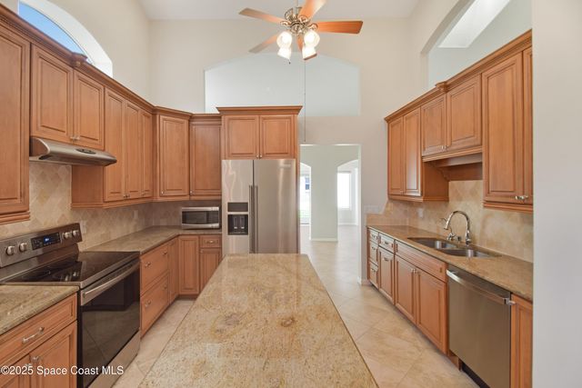 7636 Candlewick Drive, Melbourne, FL 32940