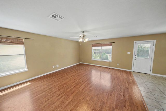 308 PRICKLY PEAR DR, Cibolo, TX 78108