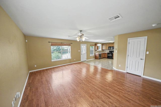 308 PRICKLY PEAR DR, Cibolo, TX 78108