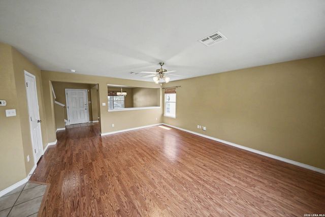 308 PRICKLY PEAR DR, Cibolo, TX 78108