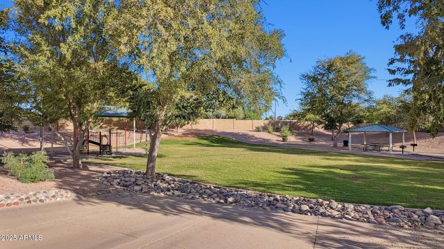 1467 E BOSTON Street, Chandler, AZ 85225