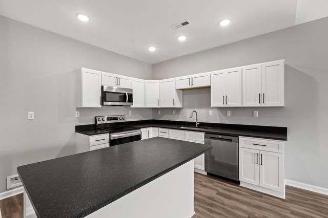 127 Hidden Treasure Drive, Georgetown, KY 40324