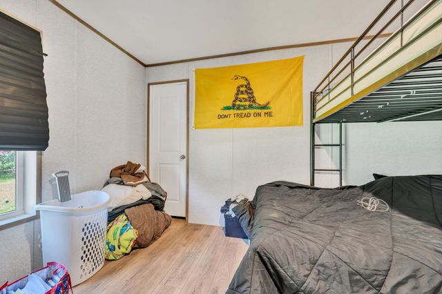 7428 Johnny Crow Rd, Lyles, TN 37098