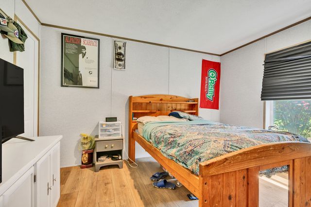 7428 Johnny Crow Rd, Lyles, TN 37098